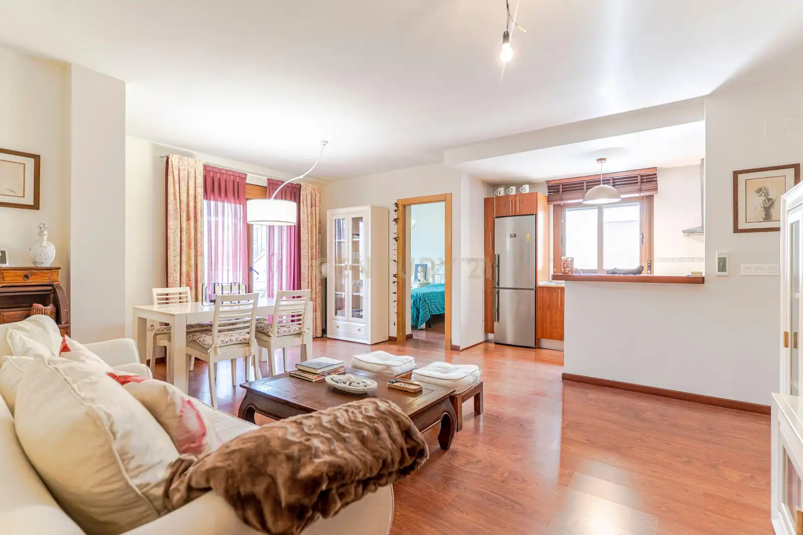 Sala de estar de Apartamento en venta en Vélez de Benaudalla con Aire acondicionado, Trastero y Piscina