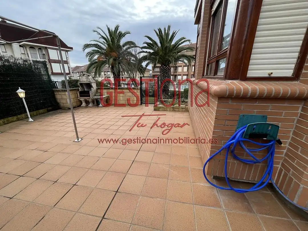 Terrassa de Planta baixa en venda en Noja amb Calefacció, Jardí privat i Terrassa