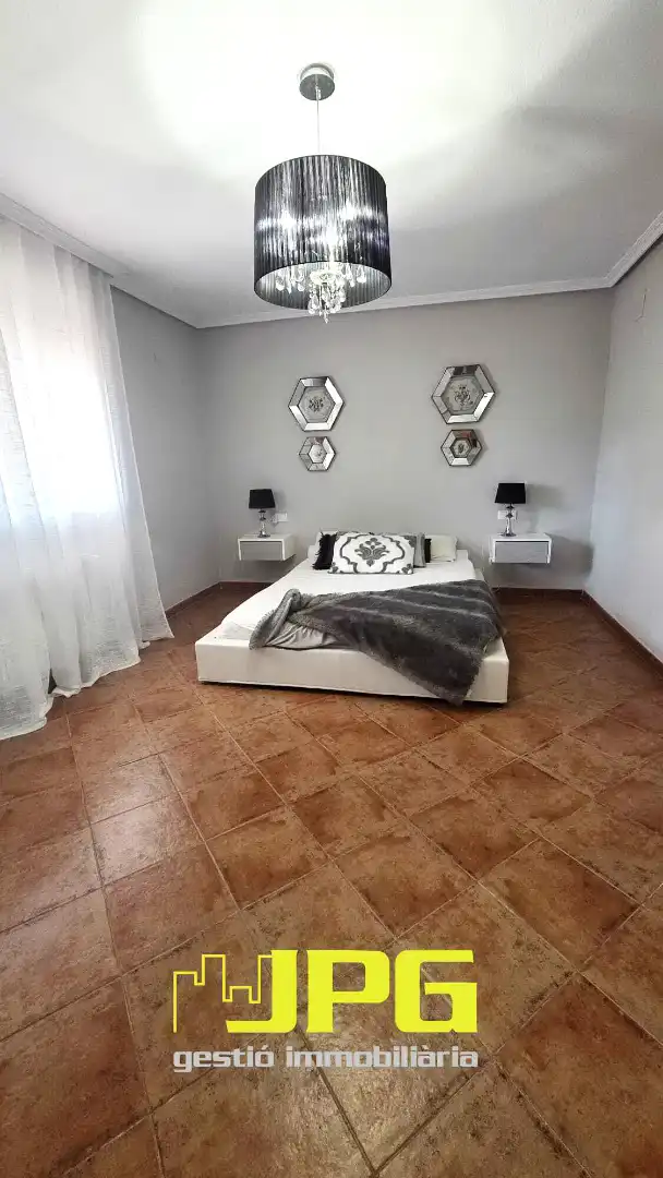 Bedroom of Houses for sale in Mutxamel  with Air Conditioner, Heating and Private garden