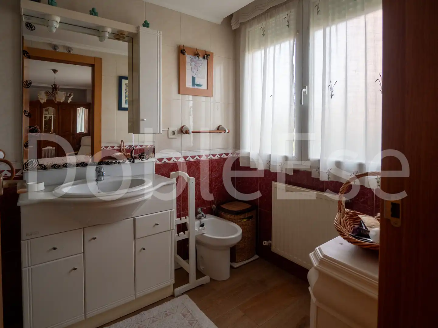 Baño de Piso en venta en Gijón  con Calefacción, Parquet y Trastero