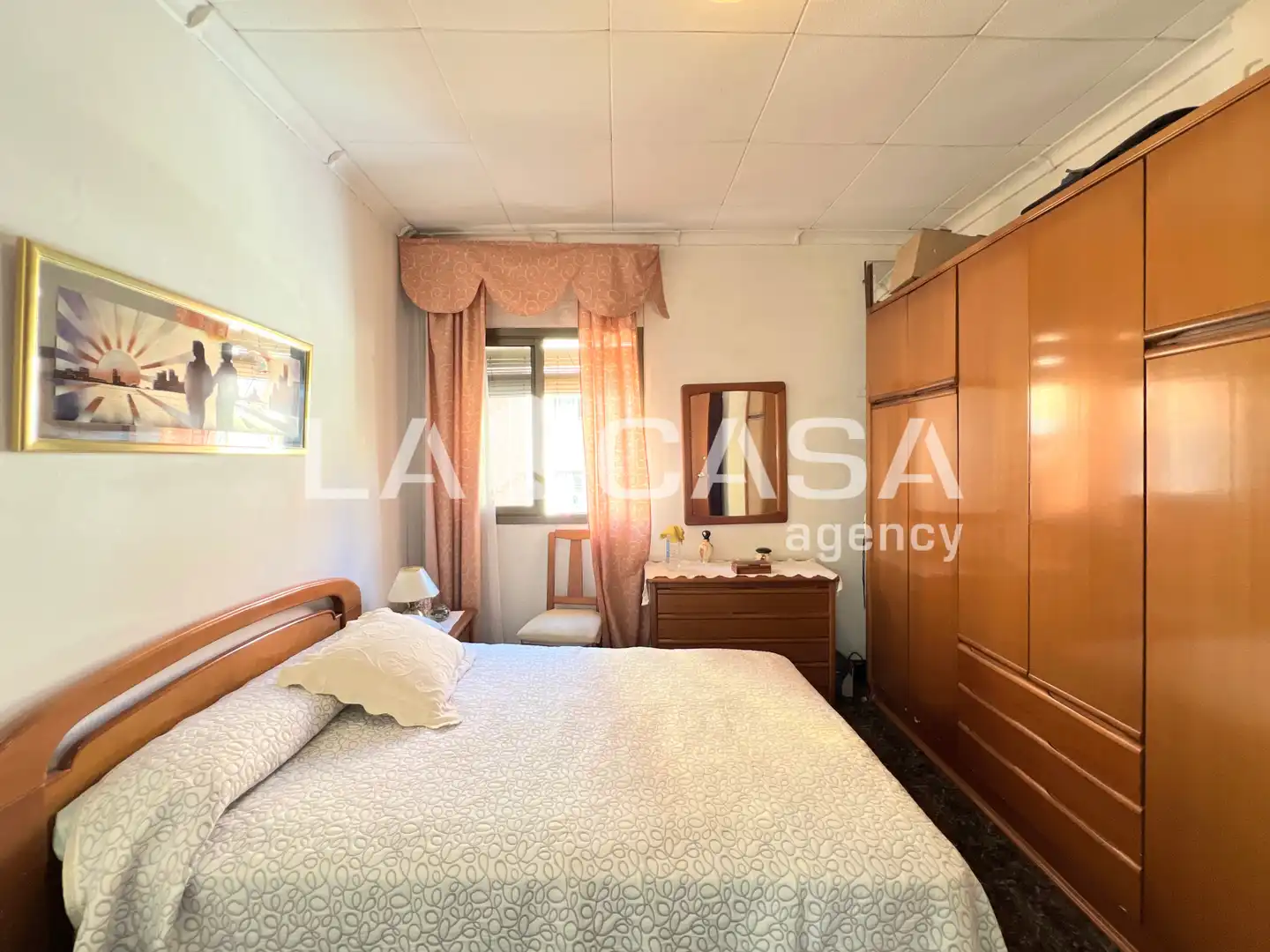 Habitación de Piso en venta en Badalona con Calefacción
