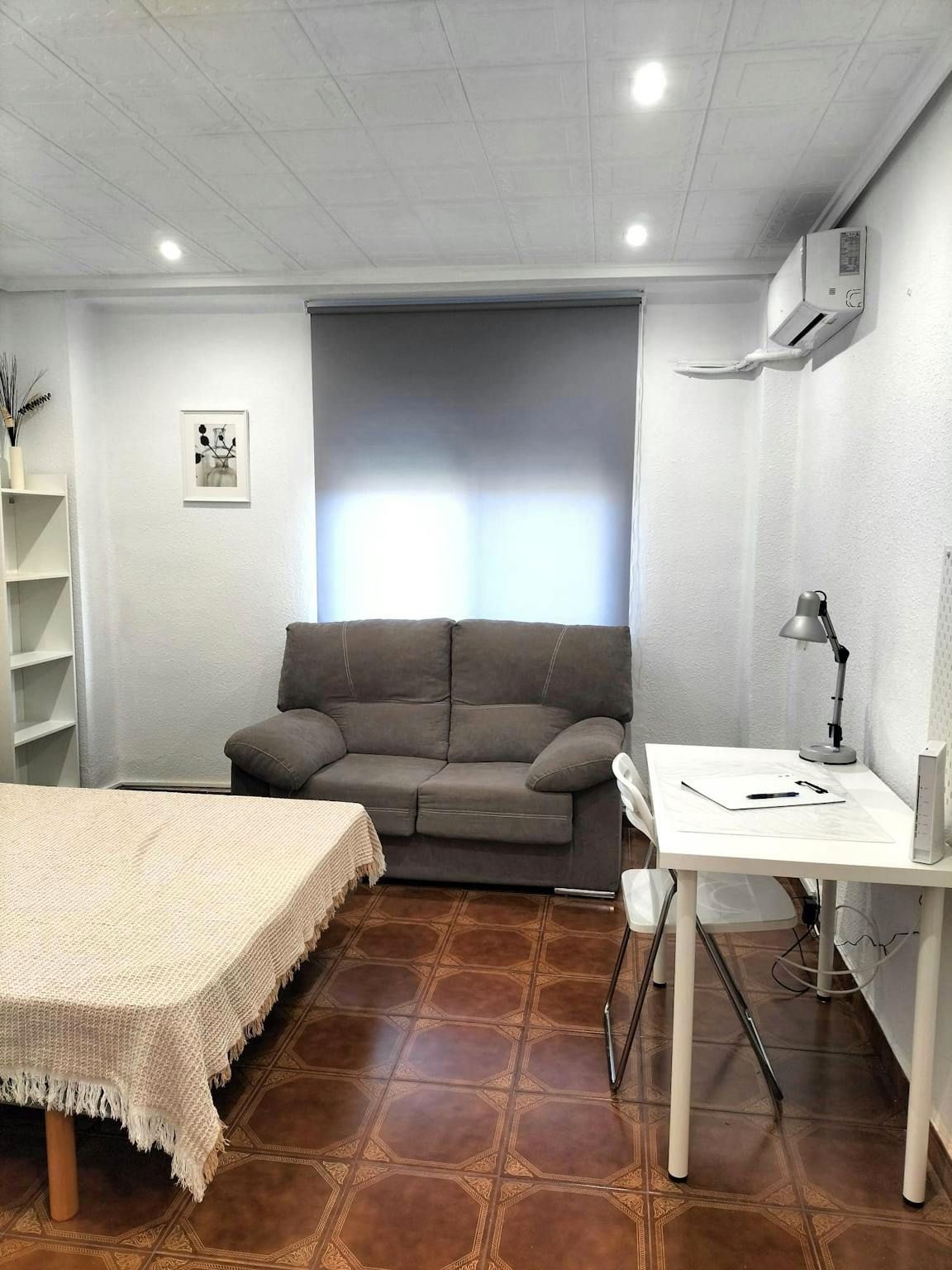 Sala d'estar de Pis per a compartir en  Valencia Capital amb Aire condicionat, Calefacció i Moblat