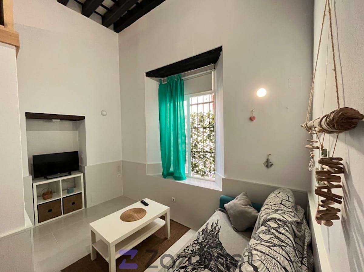 Apartment to rent in C. Botica, El Pópulo - Santa María