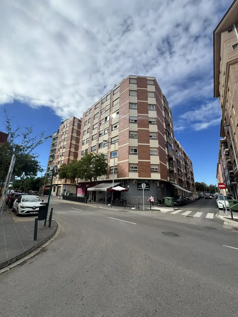 Vista exterior de Piso en venta en Castellón de la Plana / Castelló de la Plana