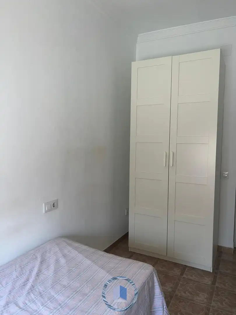 Dormitori de Casa o xalet en venda en Tocina