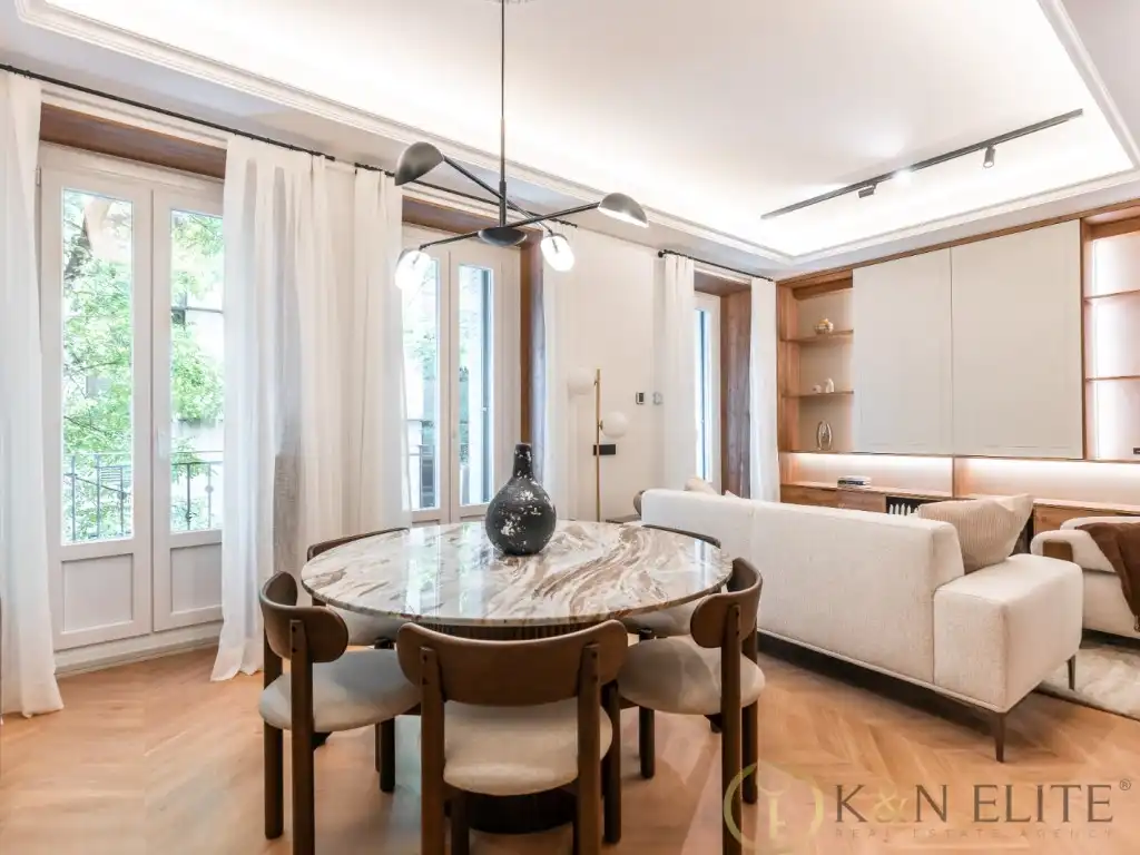 Piso con terraza en venta en Calle Alcantara, imagen 4