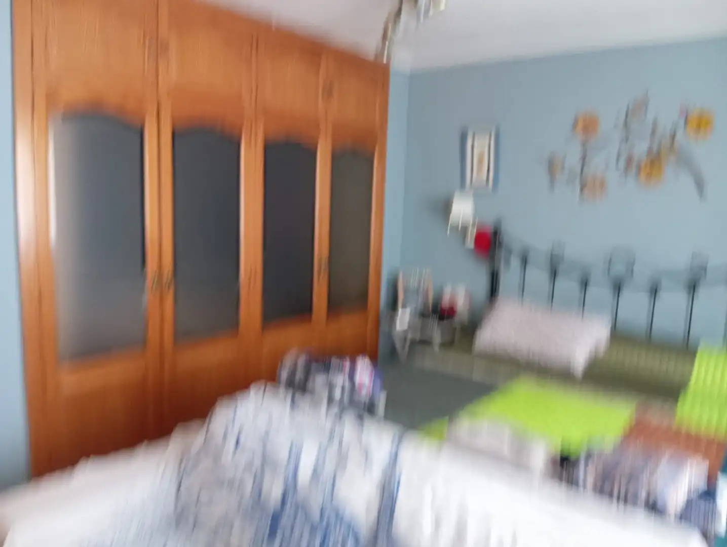 Bedroom of Flat for sale in Sevilla  with Air Conditioner, Private garden and Furnished