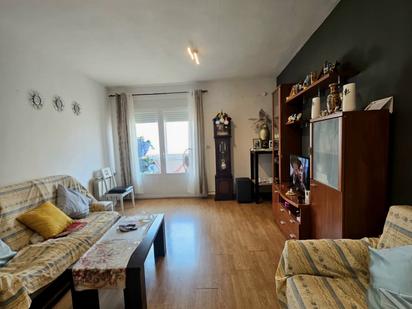 Living room of Flat for sale in Fuentidueña de Tajo  with Heating, Terrace and Swimming Pool