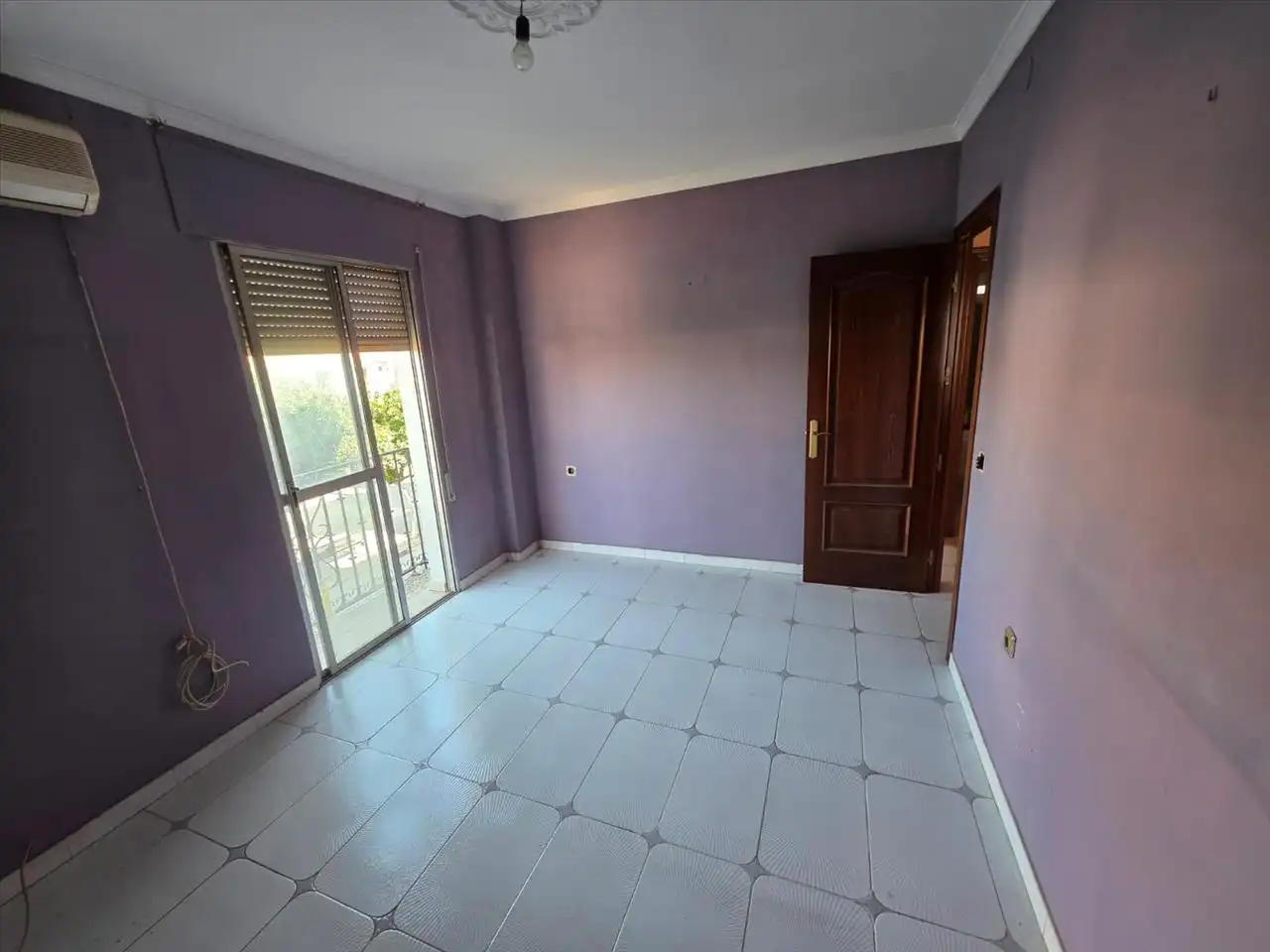 Habitación de Piso en venta en Villa del Río con Aire acondicionado y Balcón