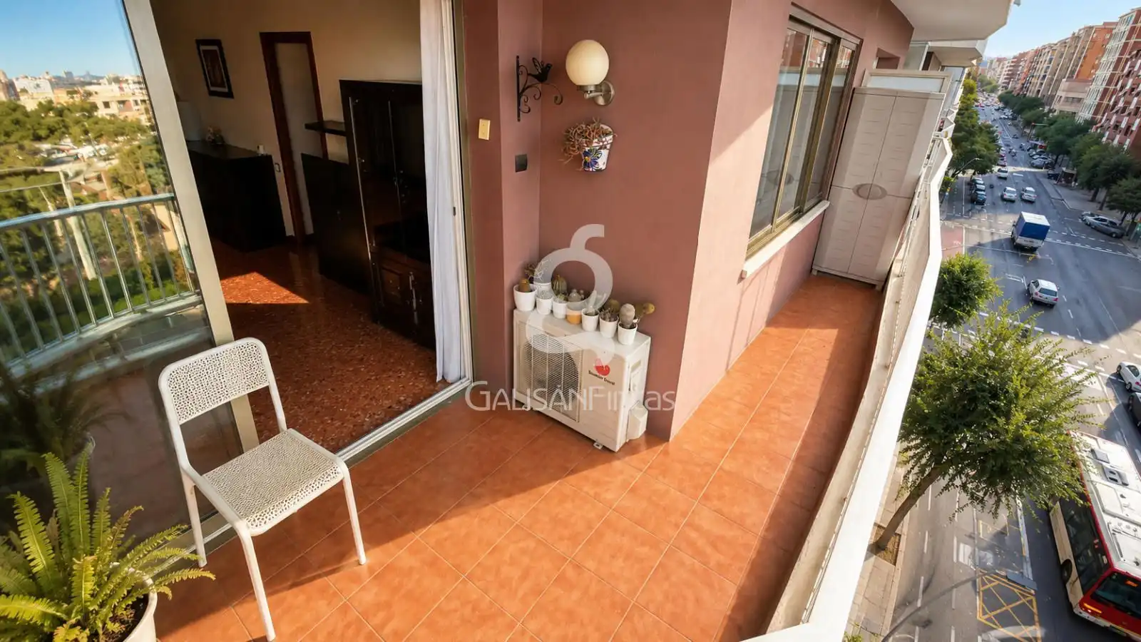 Piso con terraza en venta en Felip Ii, imagen 35