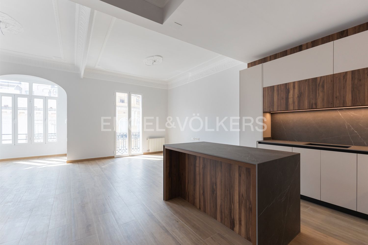 Cuina de Apartament en venda en  Valencia Capital amb Aire condicionat, Calefacció i Balcó