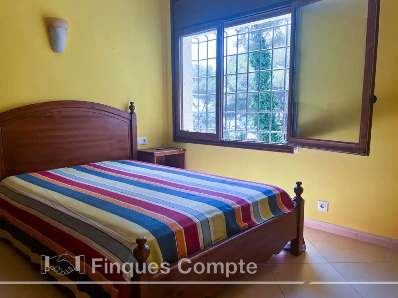 Habitación de Casa o chalet en venta en Roda de Berà con Jardín privado, Terraza y Piscina