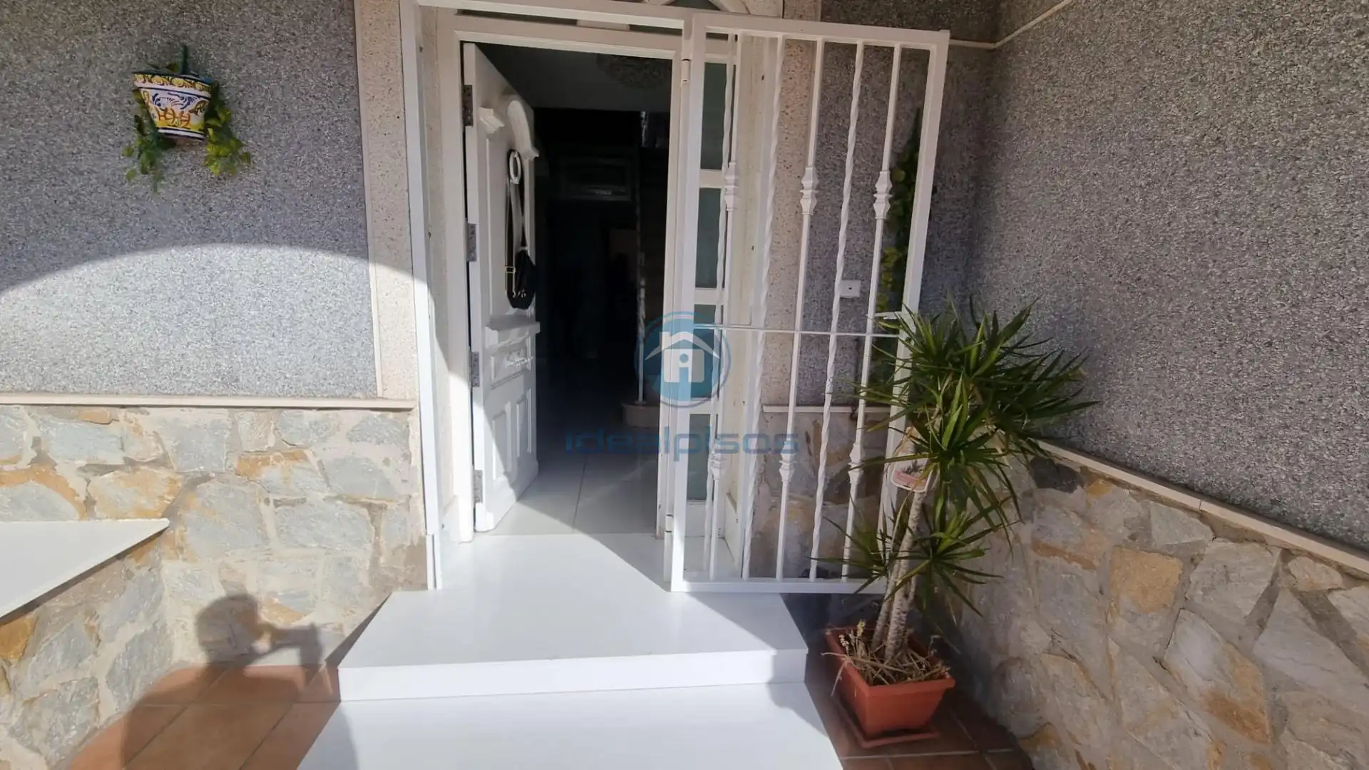 Casa o xalet en venda en Alicante / Alacant amb Aire condicionat, Jardí privat i Terrassa