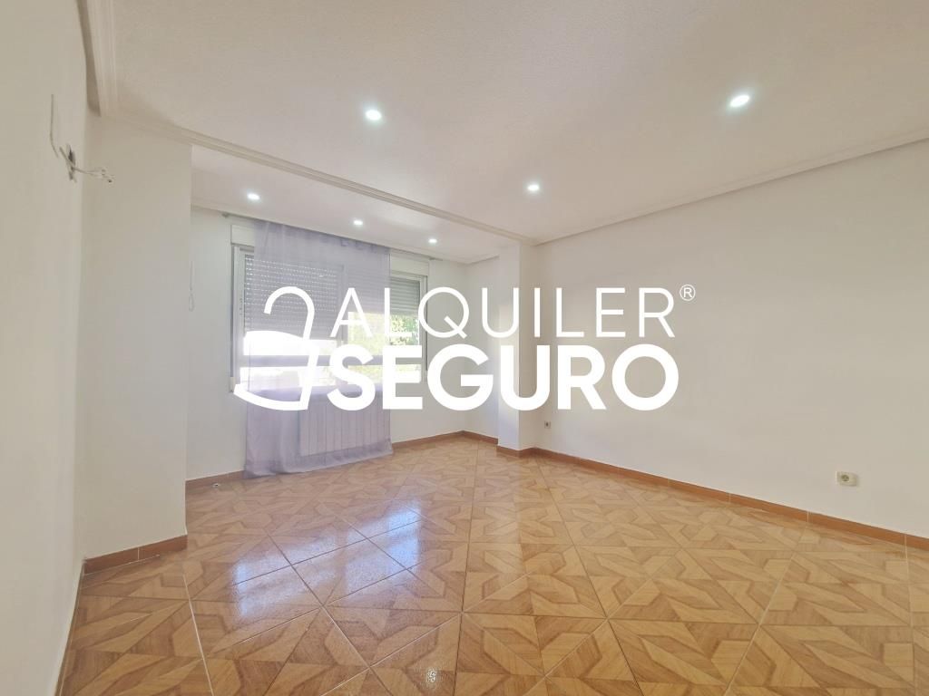 Bedroom of Flat to rent in  Madrid Capital  with Heating