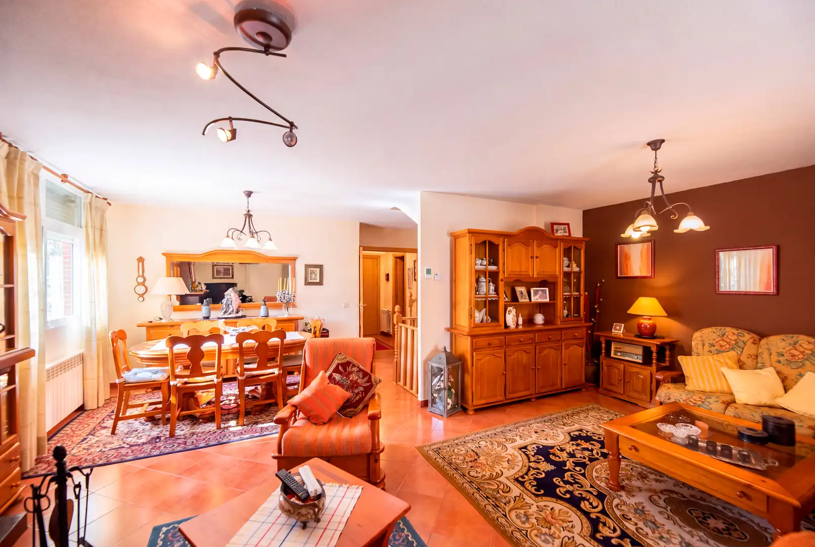 Sala de estar de Casa adosada en venta en Alpedrete con Calefacción, Jardín privado y Trastero