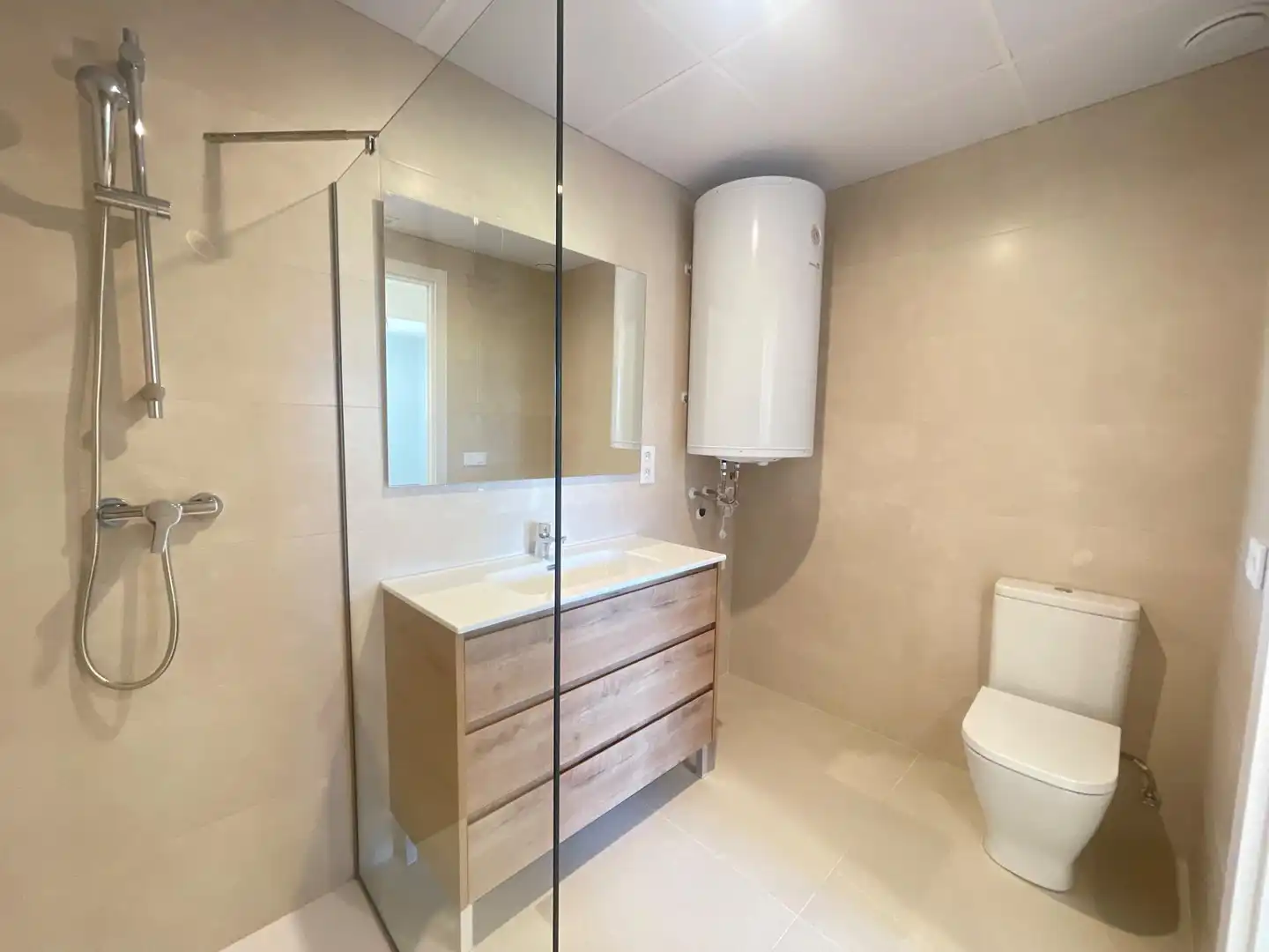Appartamento con terrazza in vendita a CESAR MARTINELL I BRUNET, imagen 25