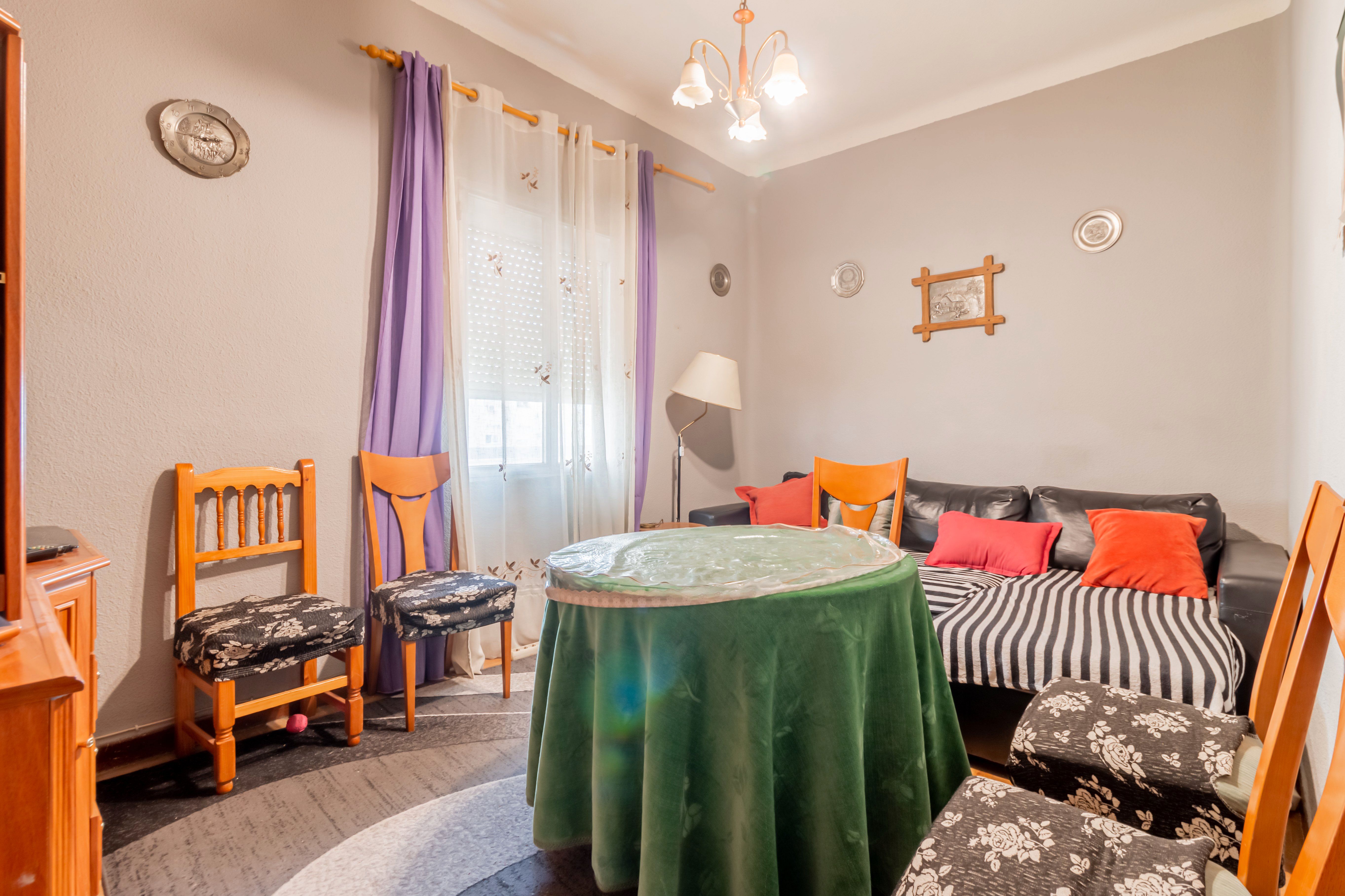 Dormitori de Pis en venda en  Madrid Capital amb Calefacció i Terrassa