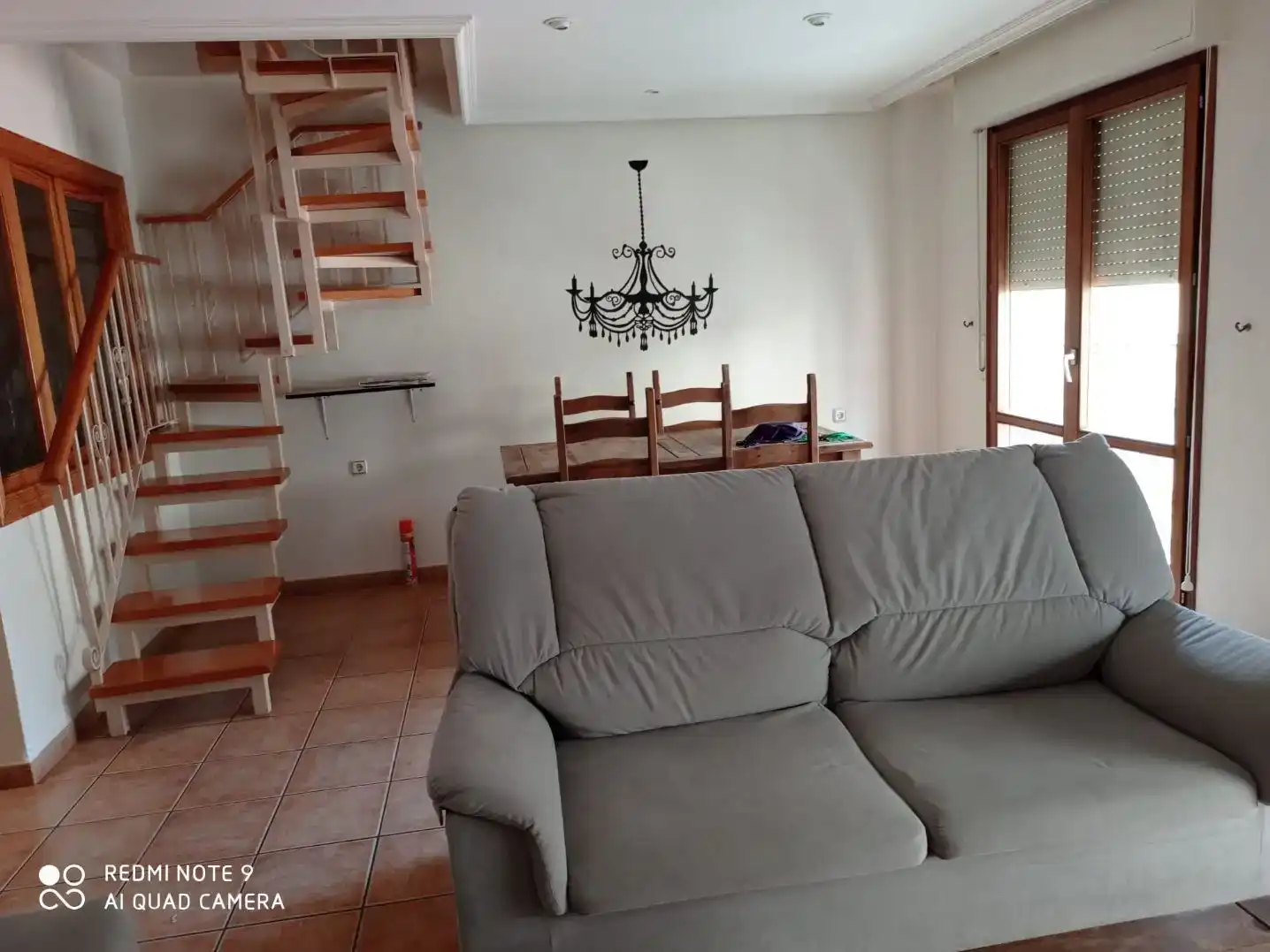 Sala d'estar de Dúplex de lloguer en Novelda amb Aire condicionat i Balcó
