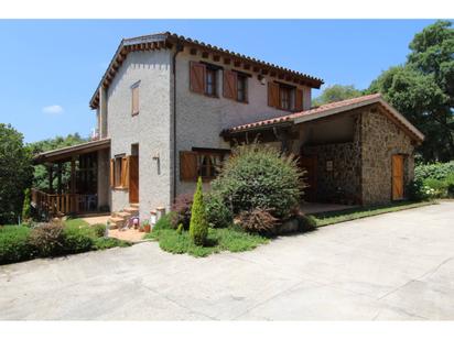 Vista exterior de Casa o xalet en venda en Riells i Viabrea amb Aire condicionat, Calefacció i Jardí privat