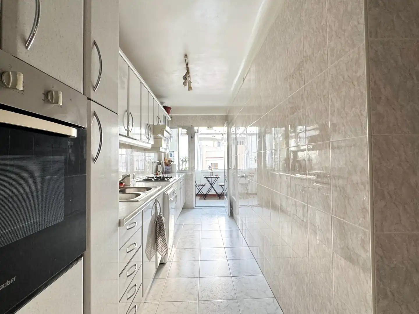 Kitchen of Flat for sale in Madrid  with Air Conditioner and Balcony
