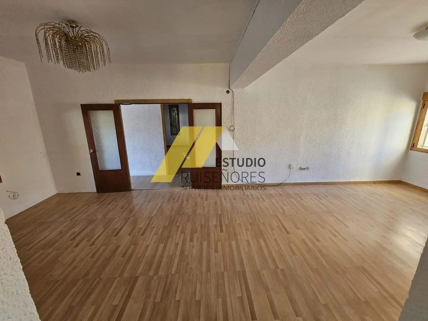 Casa o xalet en venda en Cuarte de Huerva amb Jardí privat, Terrassa i Traster