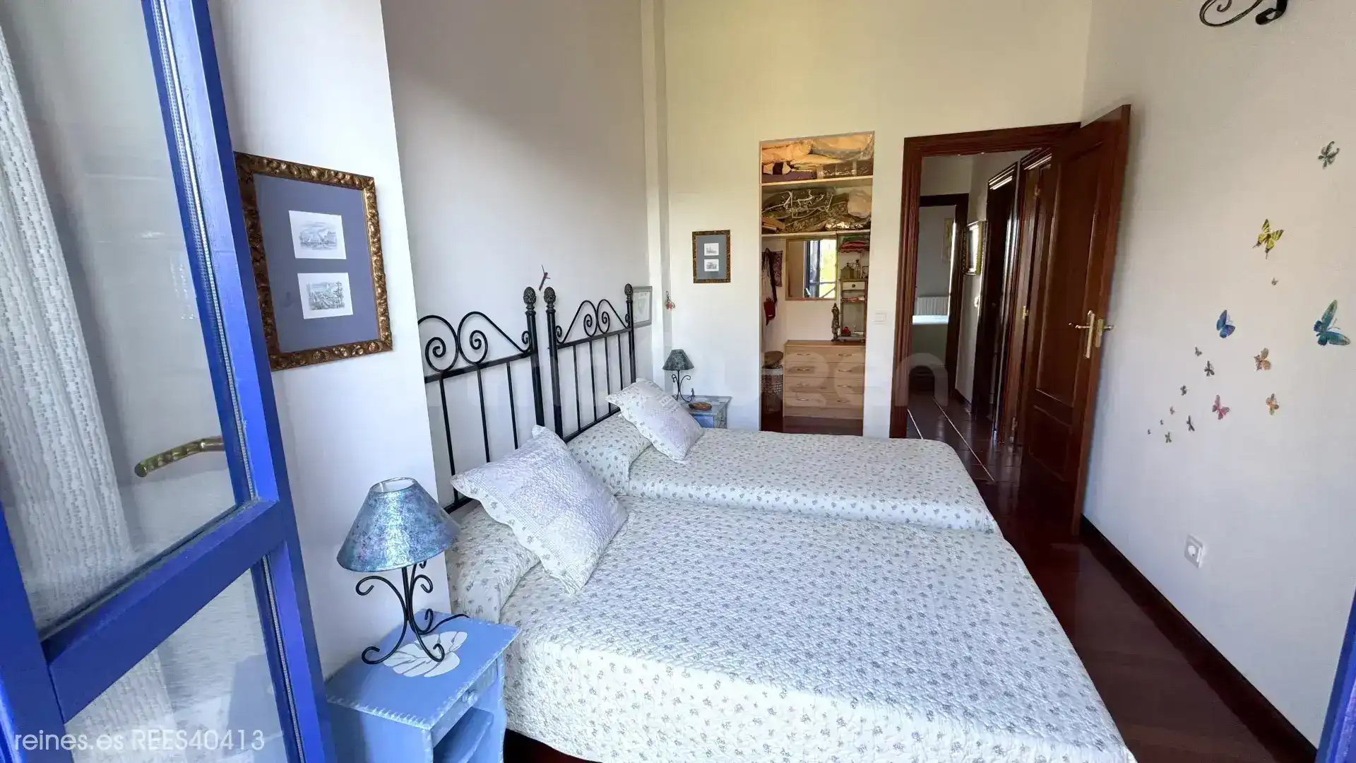 Dormitori de Casa adosada en venda en Comillas (Cantabria) amb Calefacció, Jardí privat i Terrassa