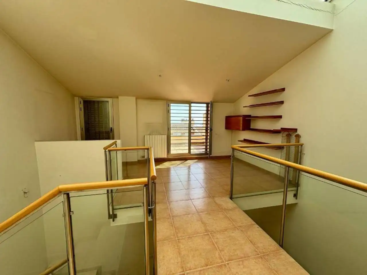 Einfamilien-Reihenhaus zum Verkauf in Sant Andreu de Llavaneres mit Klimaanlage, Heizung und Terrasse