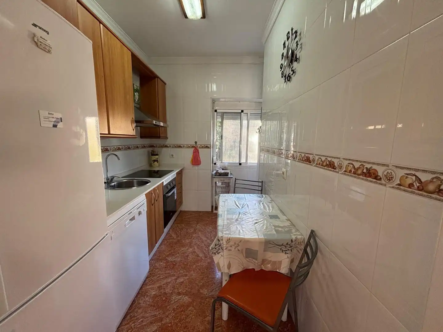 Cocina de Piso en venta en Barbate con Trastero y Amueblado