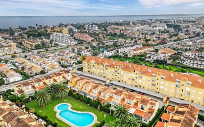 Vista exterior de Casa adosada en venda en Dénia