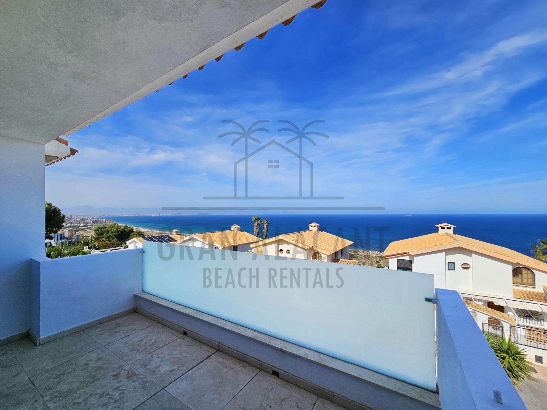 Exterior view of Single-family semi-detached for sale in Santa Pola  with Air Conditioner, Heating and Private garden
