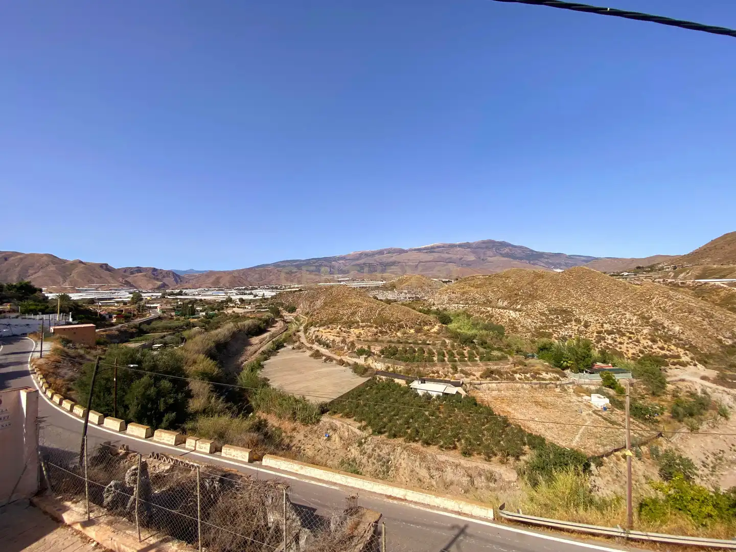 Vista exterior de Casa o xalet en venda en Berja amb Piscina