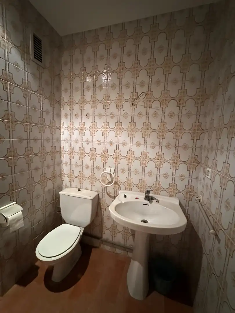 Bathroom of Attic for sale in Úbeda  with Air Conditioner and Terrace