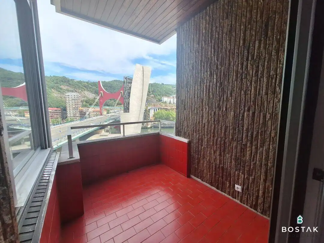 Terrassa de Pis en venda en Bilbao  amb Calefacció i Terrassa