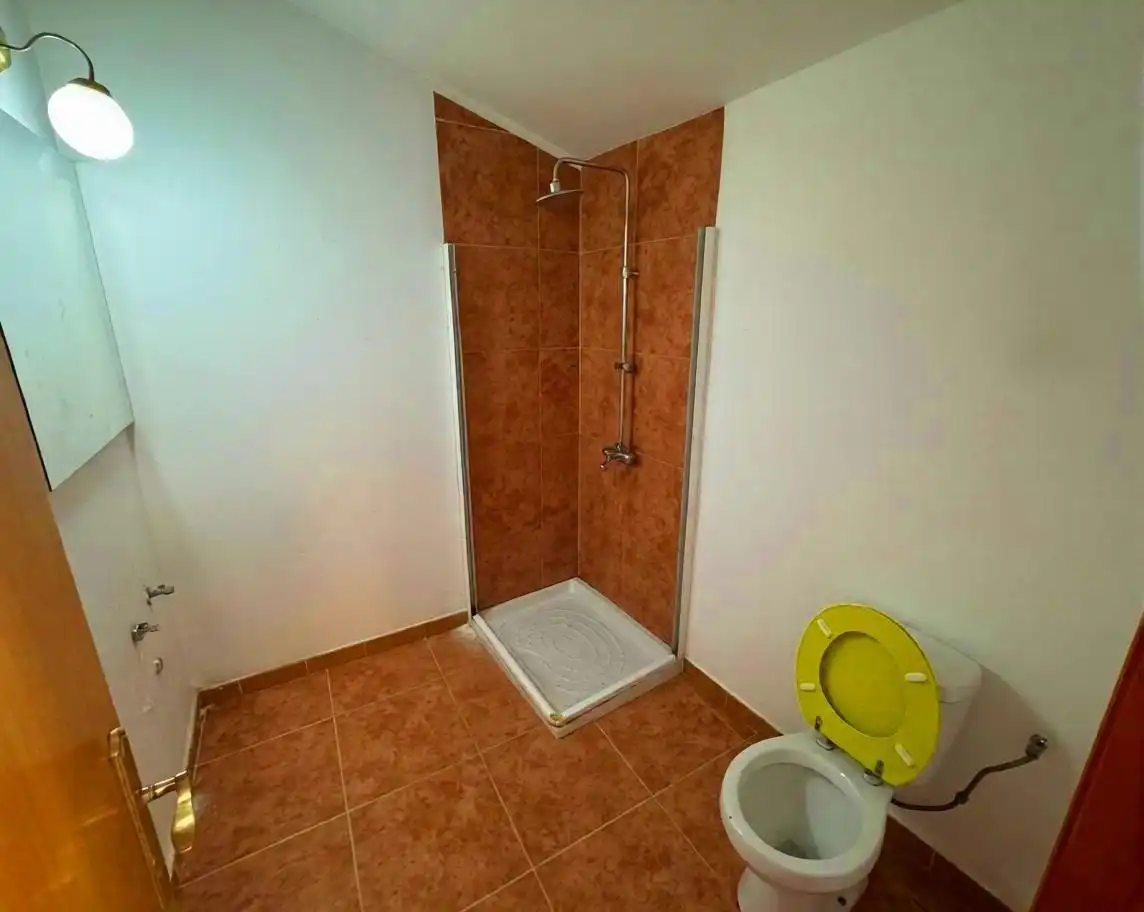 Bany de Casa o xalet en venda en Cox amb Piscina