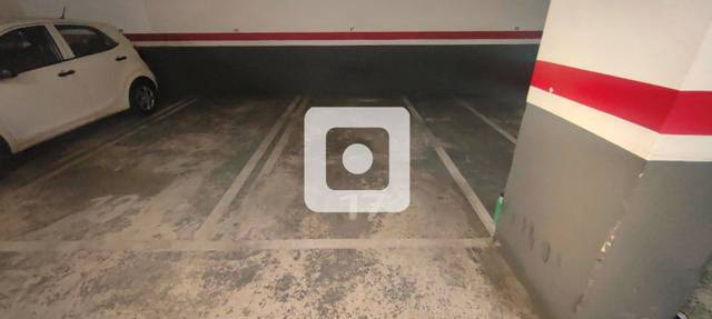 Garaje en Venta en Carrer Europa en Barri de les Corts