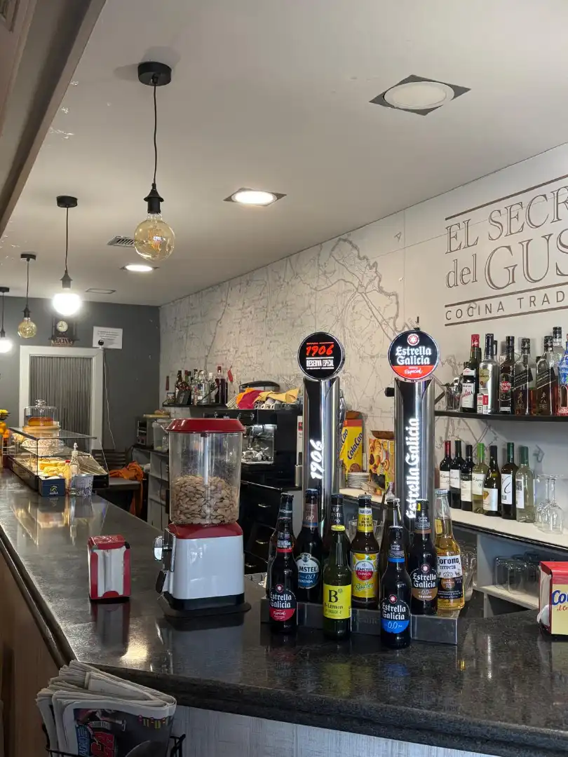 Commercial properties for sale in  Logroño  with Air Conditioner, Heating and Terrace