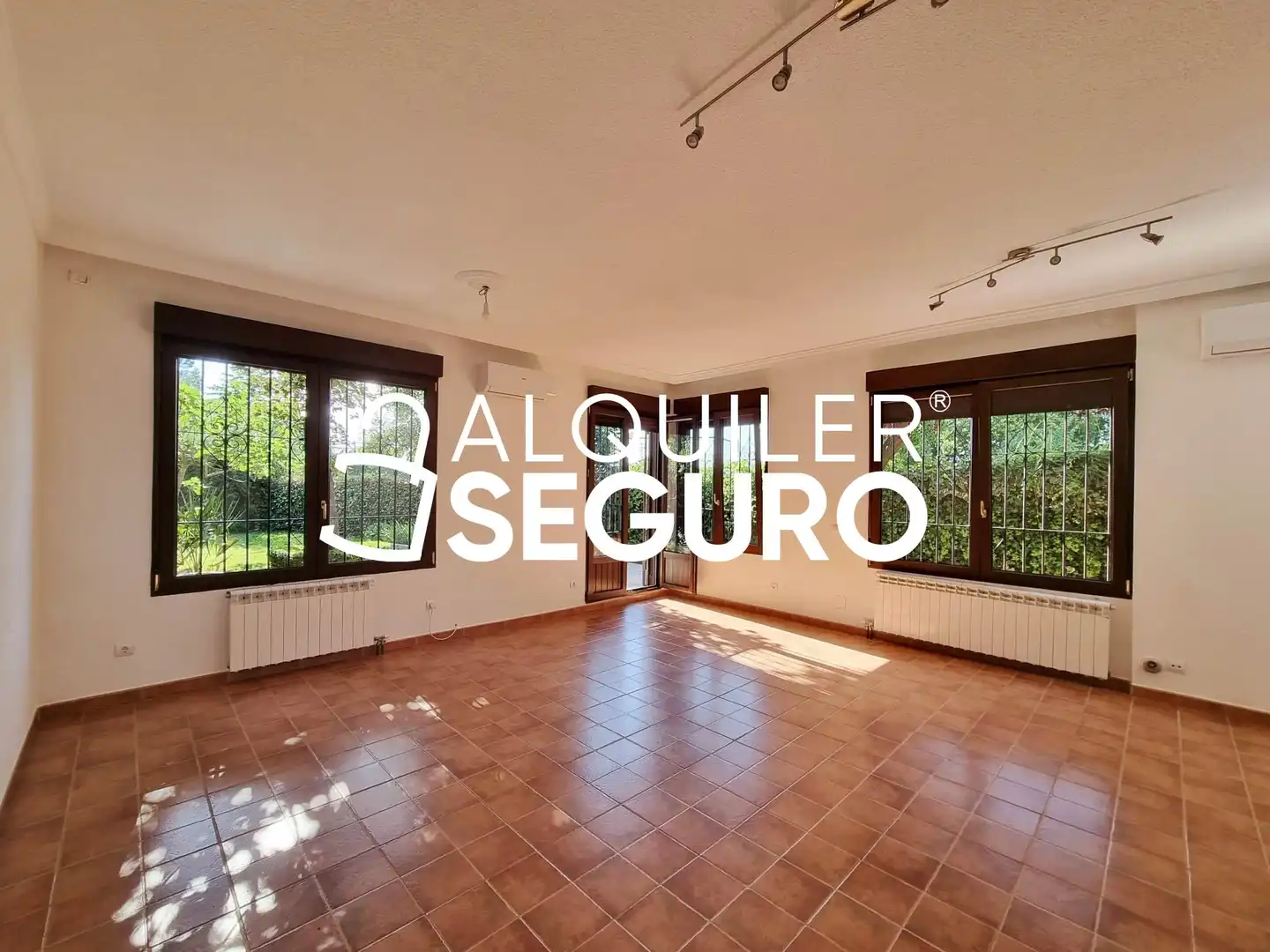 Jardín de Casa o chalet de alquiler en Pozuelo de Alarcón con Aire acondicionado, Calefacción y Terraza