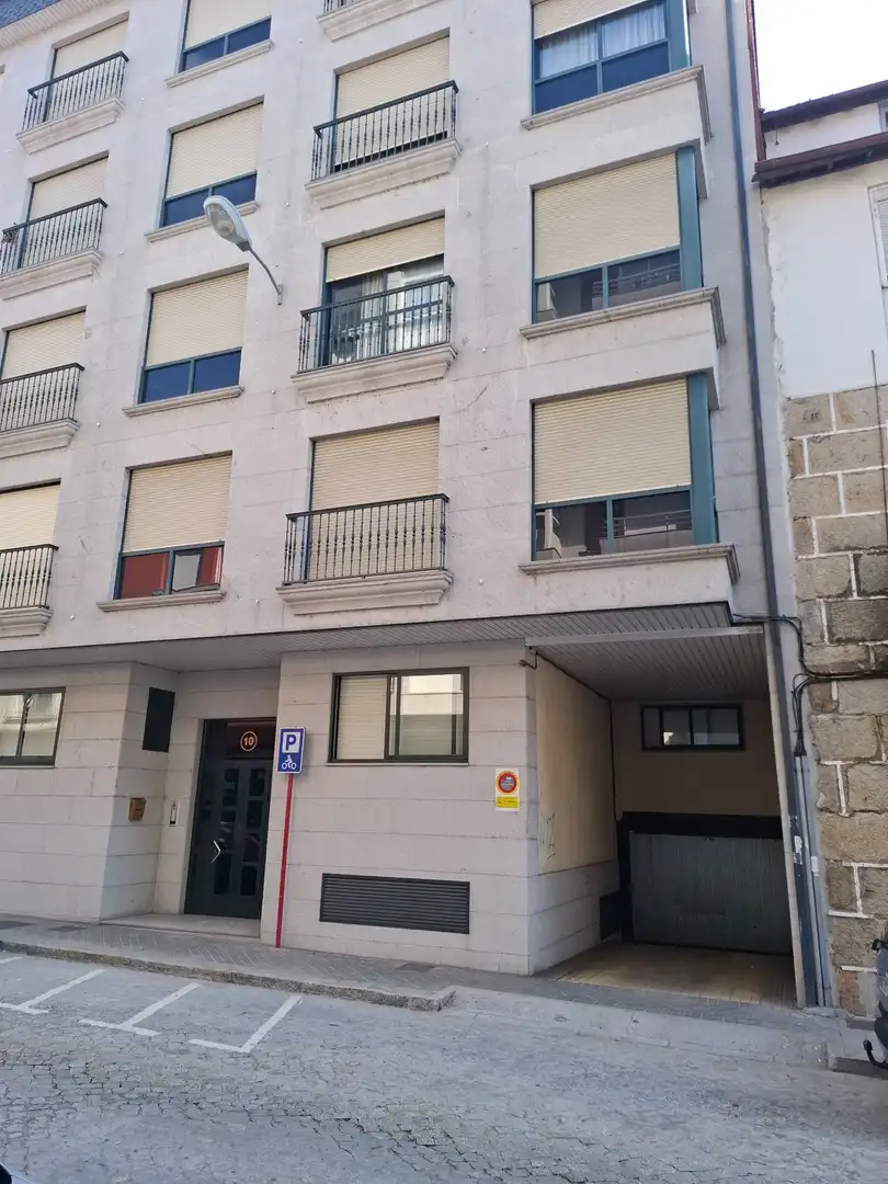 Vista exterior de Garatge en venda en Ourense Capital 