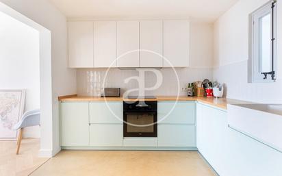 Kitchen of Flat for sale in Sabadell  with Air Conditioner, Heating and Terrace