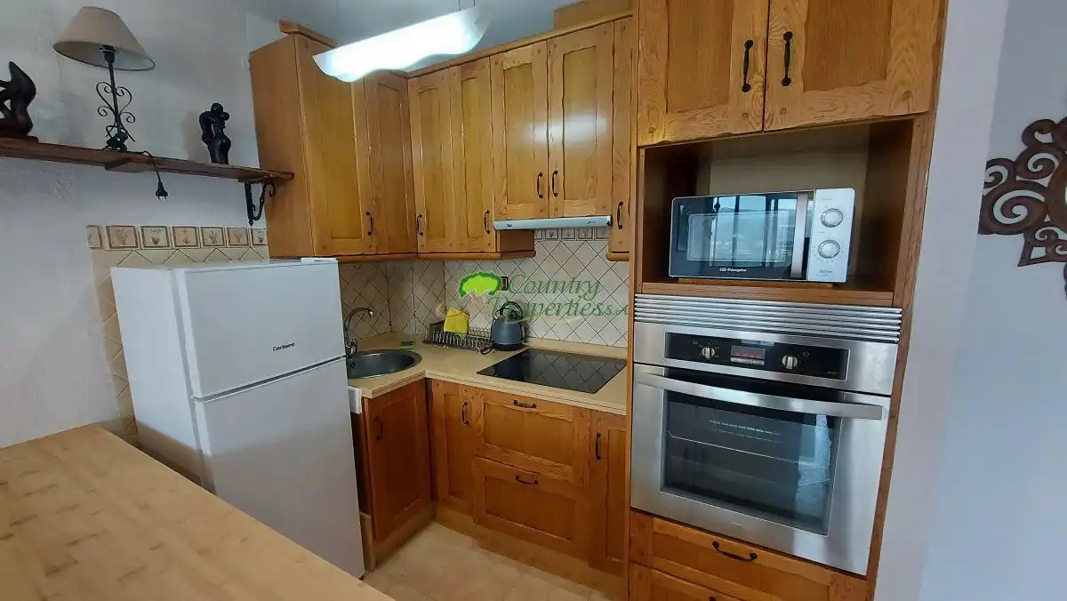 Cocina de Apartamento en venta en Almuñécar con Aire acondicionado y Piscina comunitaria