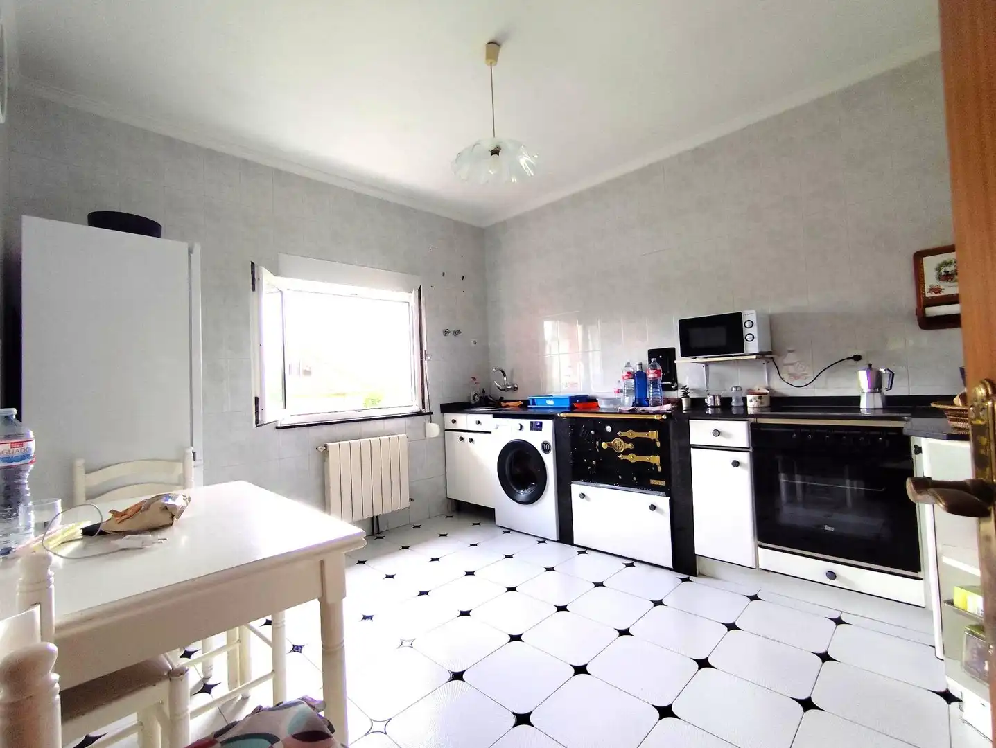 Cocina de Casa o chalet en venta en Villaescusa (Cantabria) con Calefacción, Jardín privado y Terraza