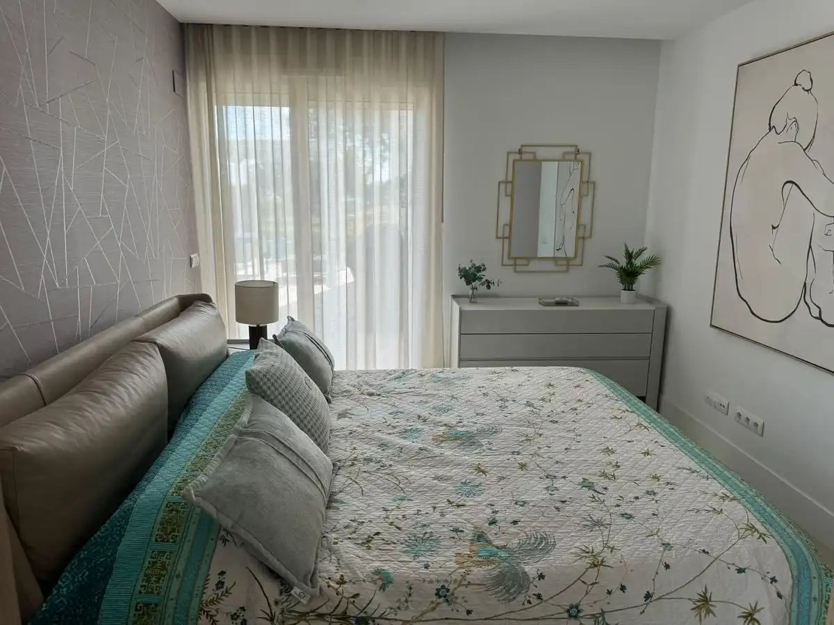 Bedroom of Apartments for sale in Sotogrande  with Air Conditioner, Private garden and Terrace