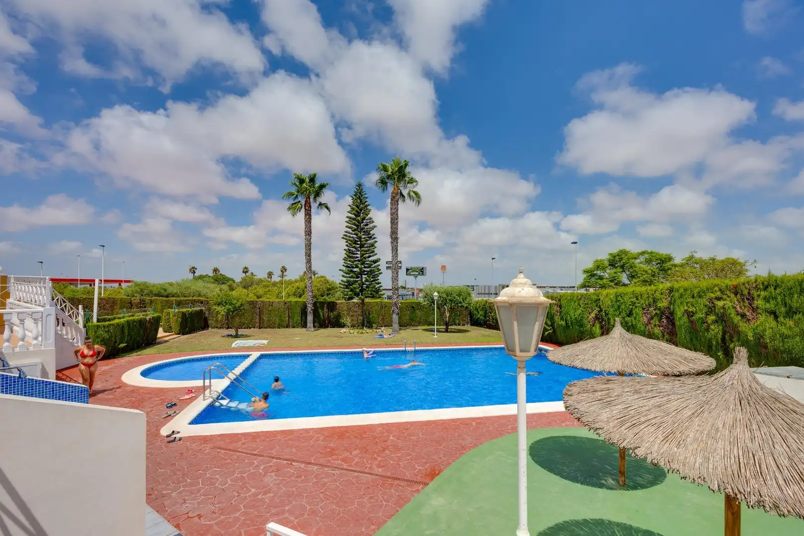 Piscina de Casa o chalet en venta en Torrevieja con Aire acondicionado, Calefacción y Terraza