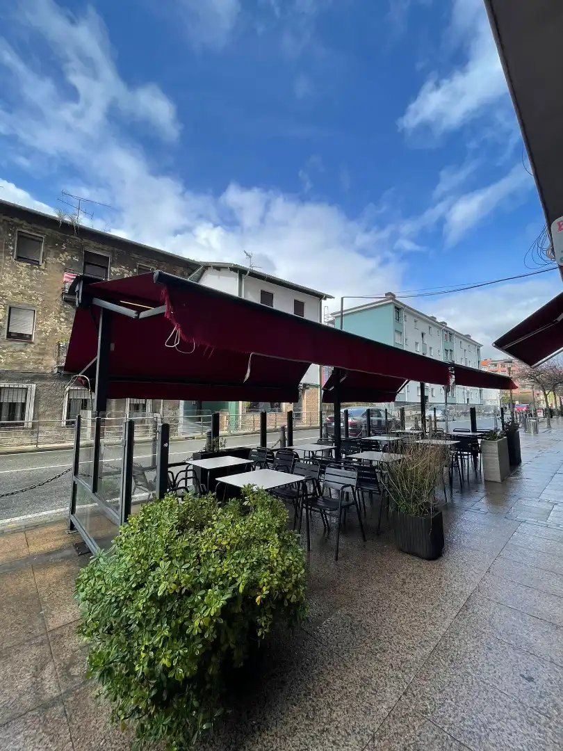 Local commercial à vendre à Avenida 1 de Mayo