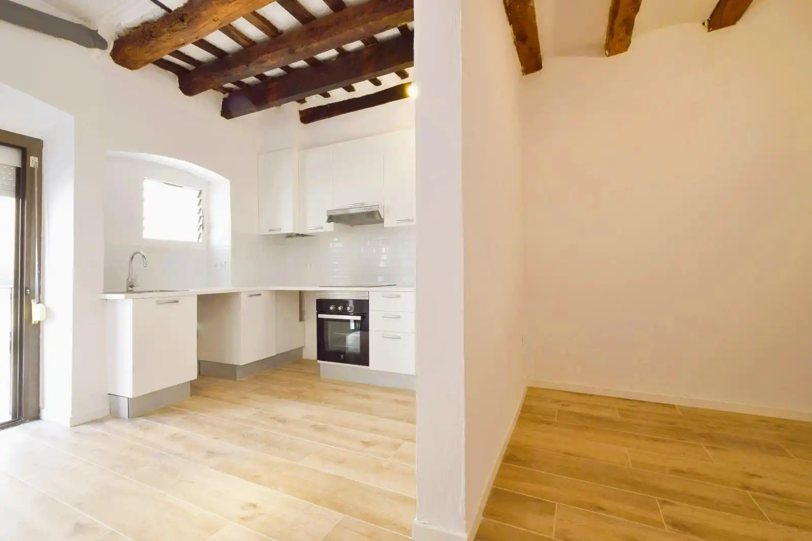 Kitchen of Flat for sale in Vilanova i la Geltrú  with Heating and Parquet flooring