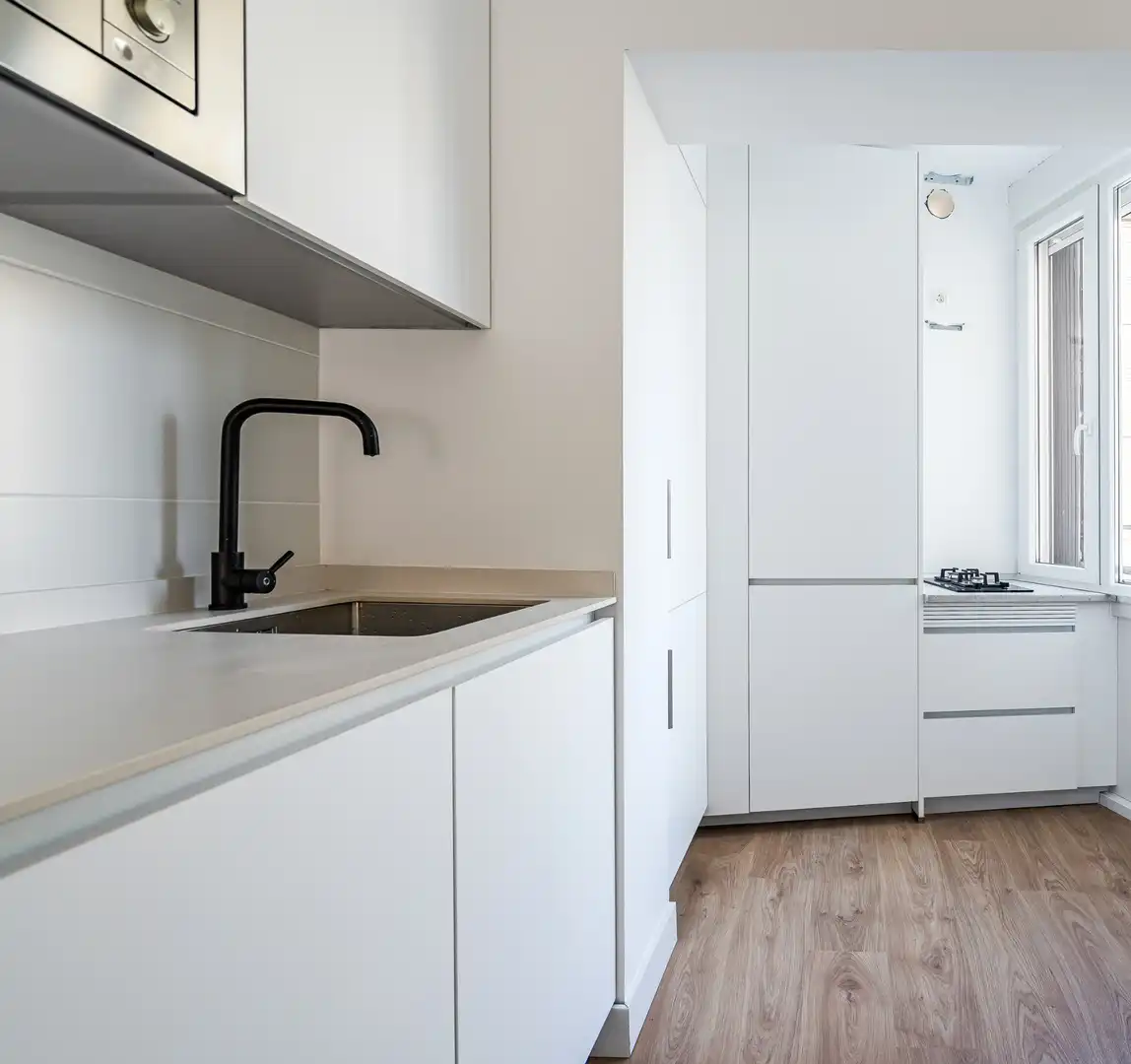 Küche von Wohnung zum Verkauf in Madrid mit Klimaanlage und Heizung