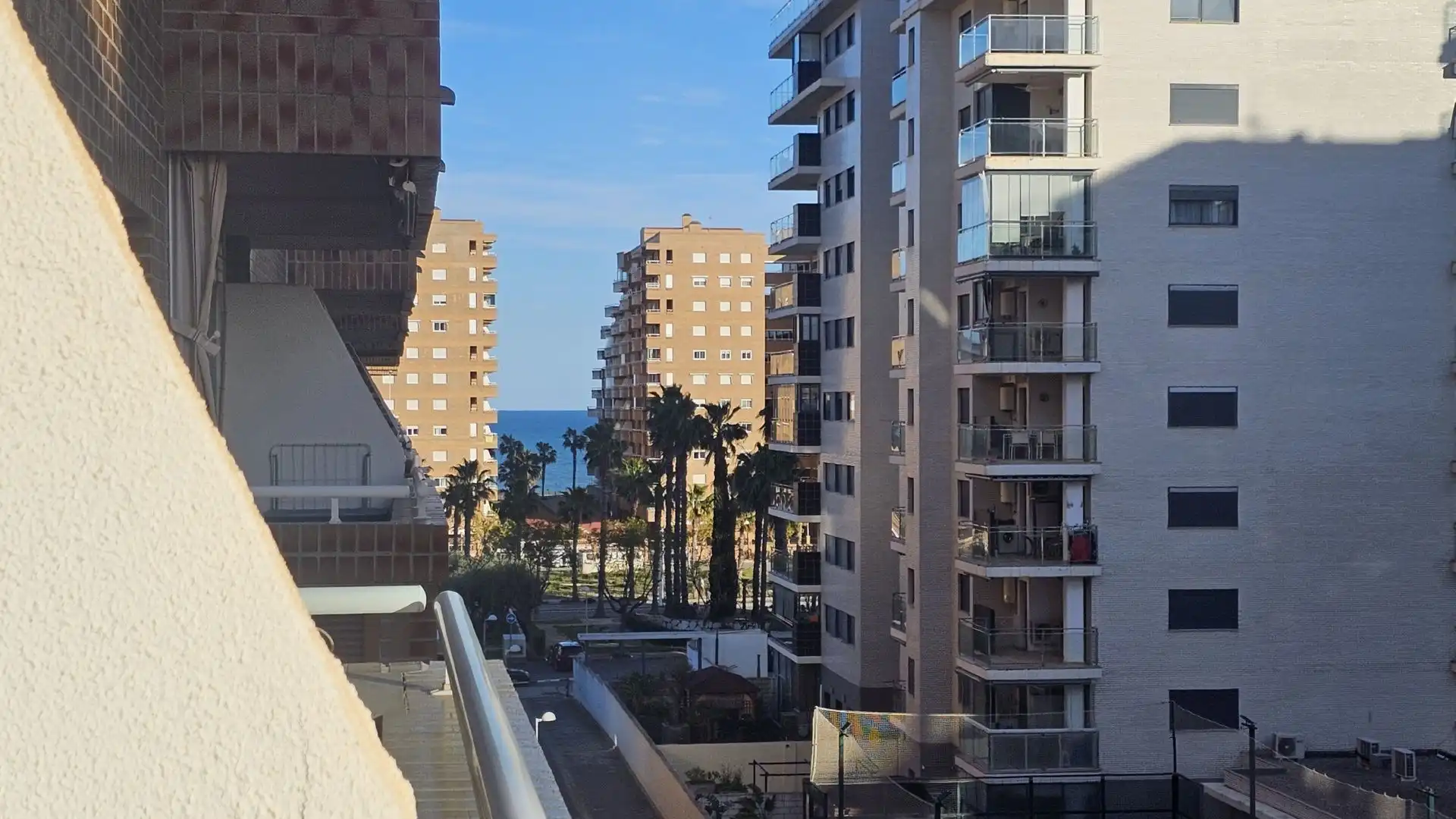 Vista exterior de Apartamento en venta en Oropesa del Mar / Orpesa con Aire acondicionado, Calefacción y Terraza