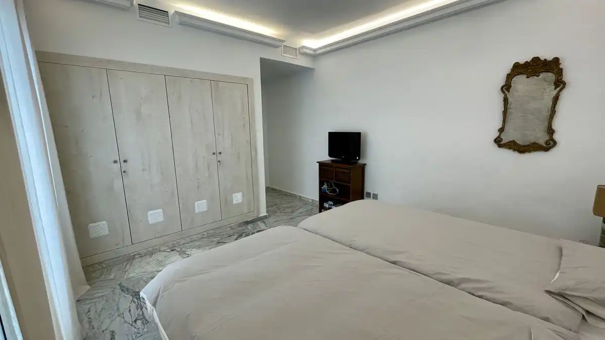 Apartamento con piscina en venta en Nueva Andalucía, imagen 8