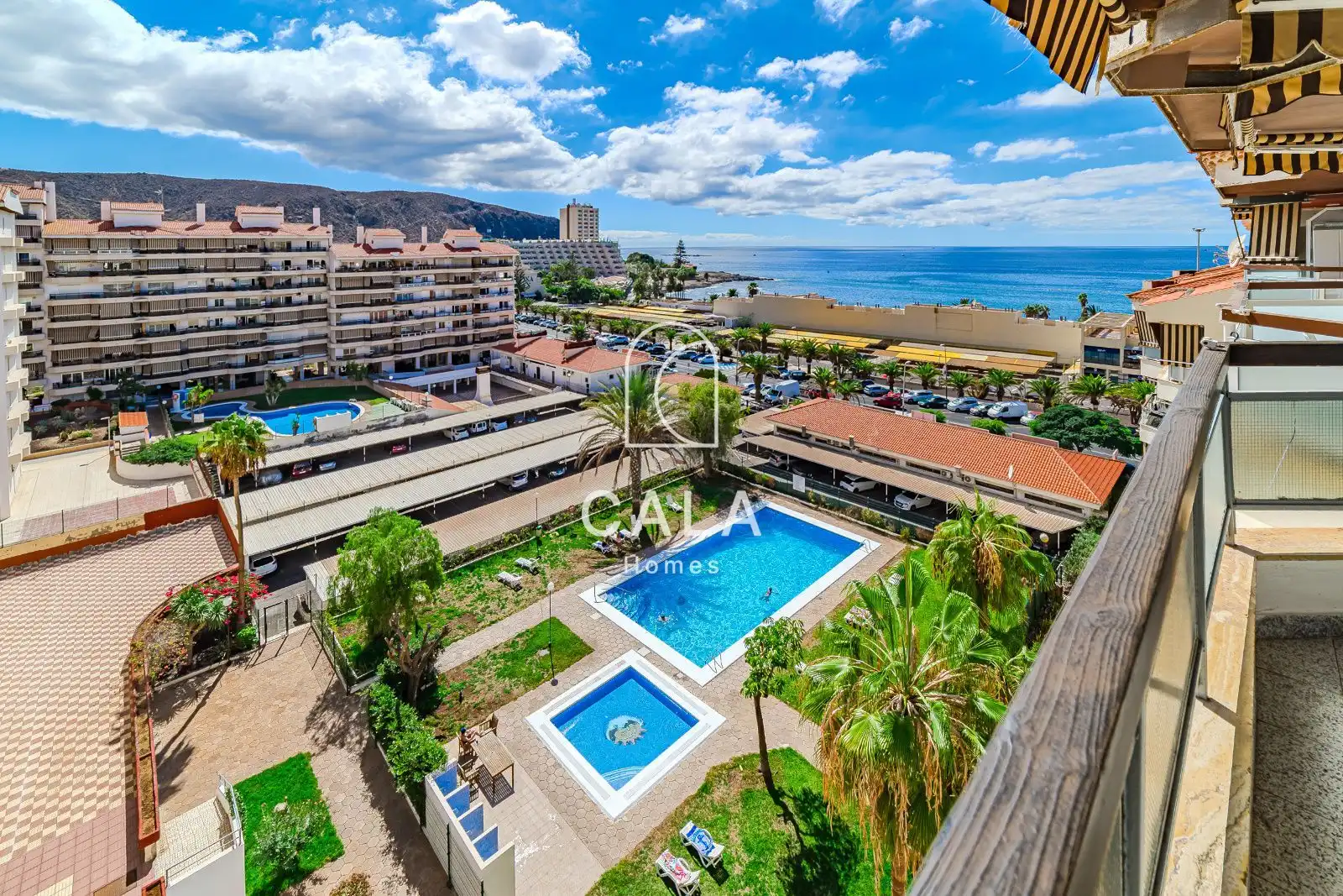 Apartament amb piscina en venda a Juan Carlos I