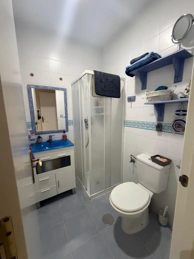 Bathroom of Flat for sale in Jerez de la Frontera